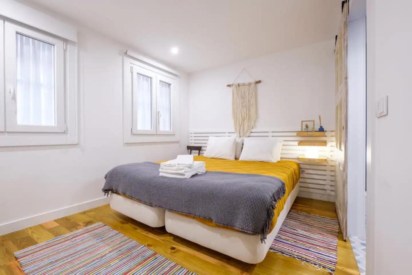Casa Velhinha - Design, Culture And Comfort In غيمارايش المظهر الخارجي الصورة
