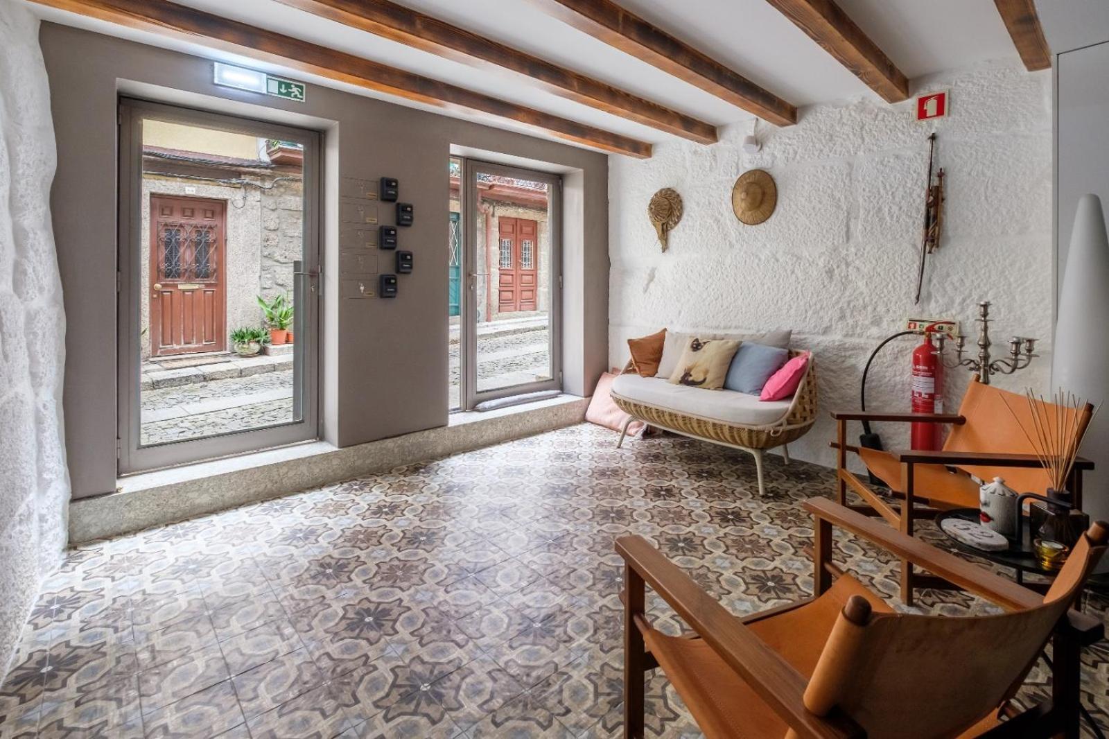 Casa Velhinha - Design, Culture And Comfort In غيمارايش المظهر الخارجي الصورة